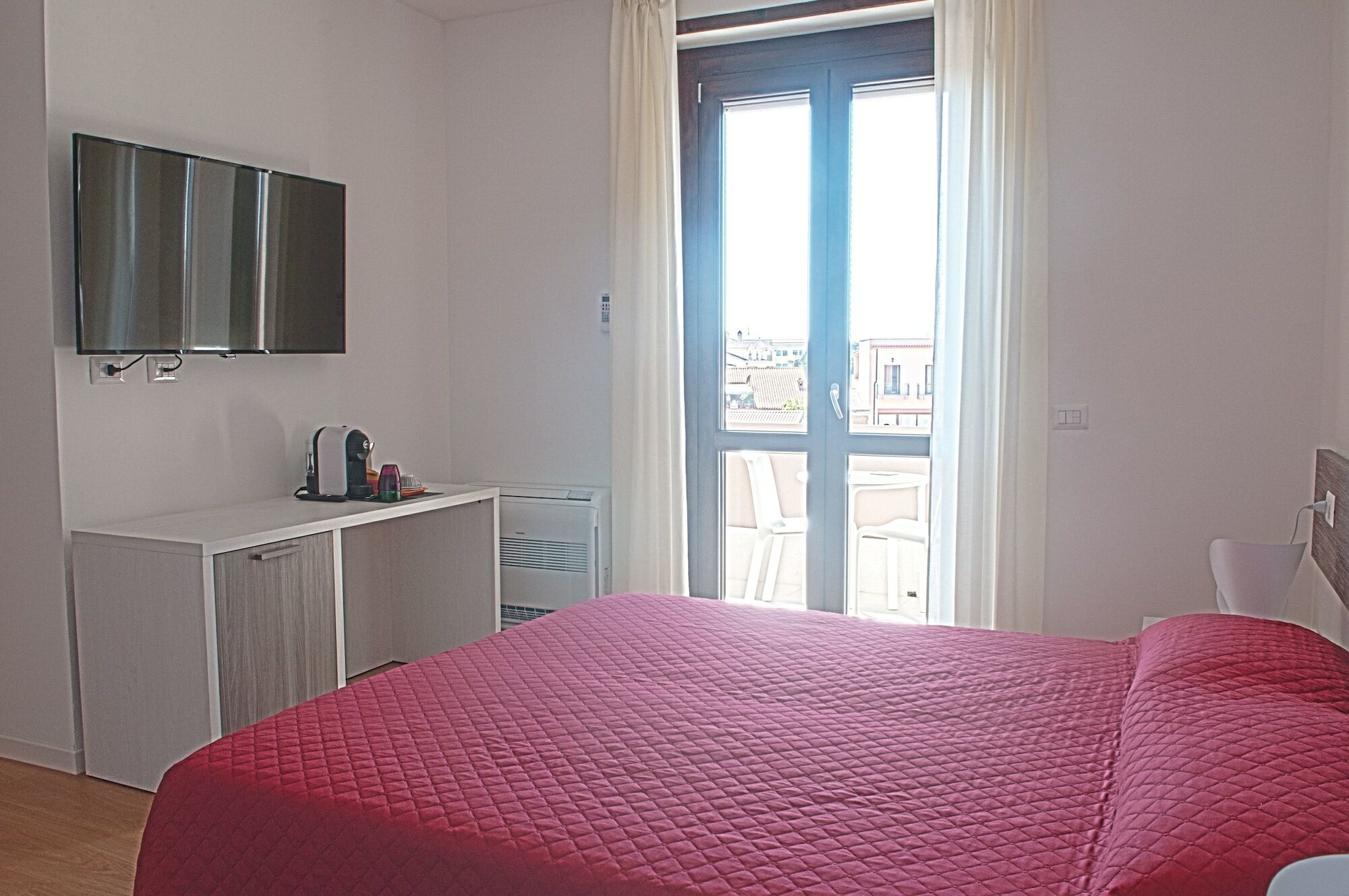 Four Rooms Guesthouse Oristano Exterior foto